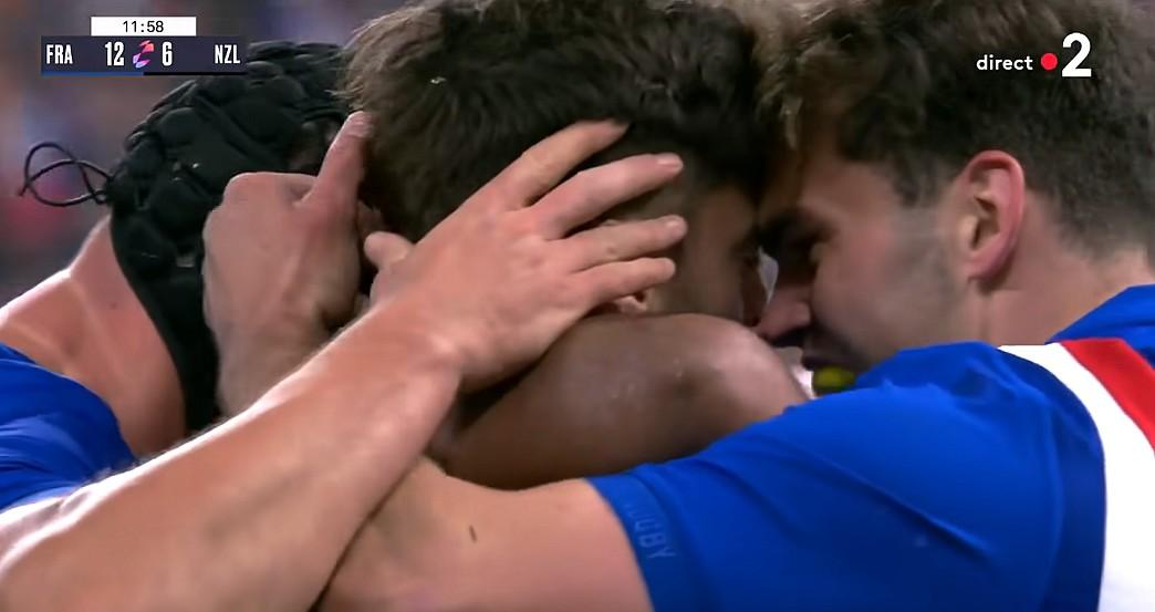 VIDEO. L’incroyable soirée de 2021 où le XV de France a surpassé les All Blacks, un tournant pour le rugby français