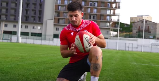 TRANSFERT. TOP 14. Après des mois de disette, l’USAP tient enfin son demi de mêlée de calibre international !